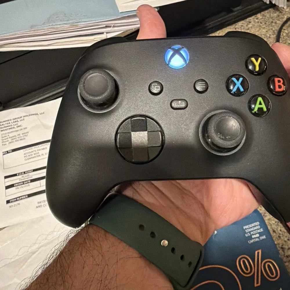 Microsoft Xbox Wireless Controller (Model 1914) Black(TESTED) O664 Missing Cover